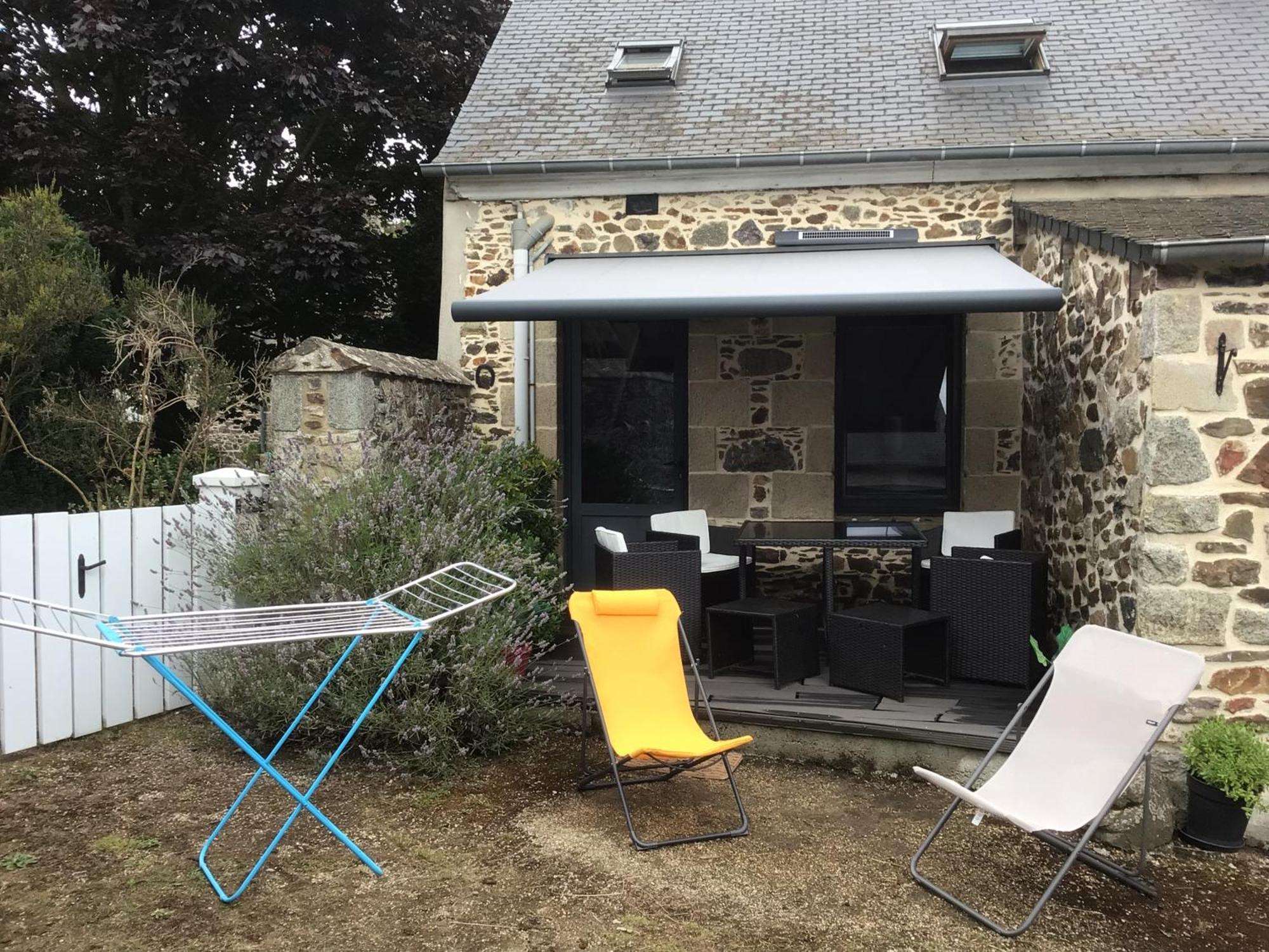Plourhan Maison En Pierre A La Campagne Proche De La Mer מראה חיצוני תמונה